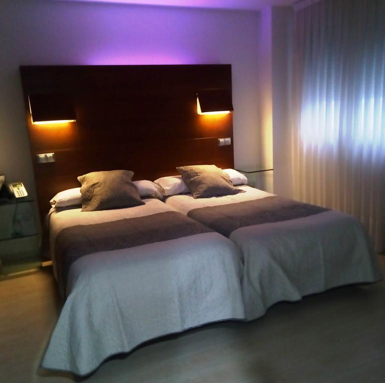 Nap Oviedo Hotel Exterior photo